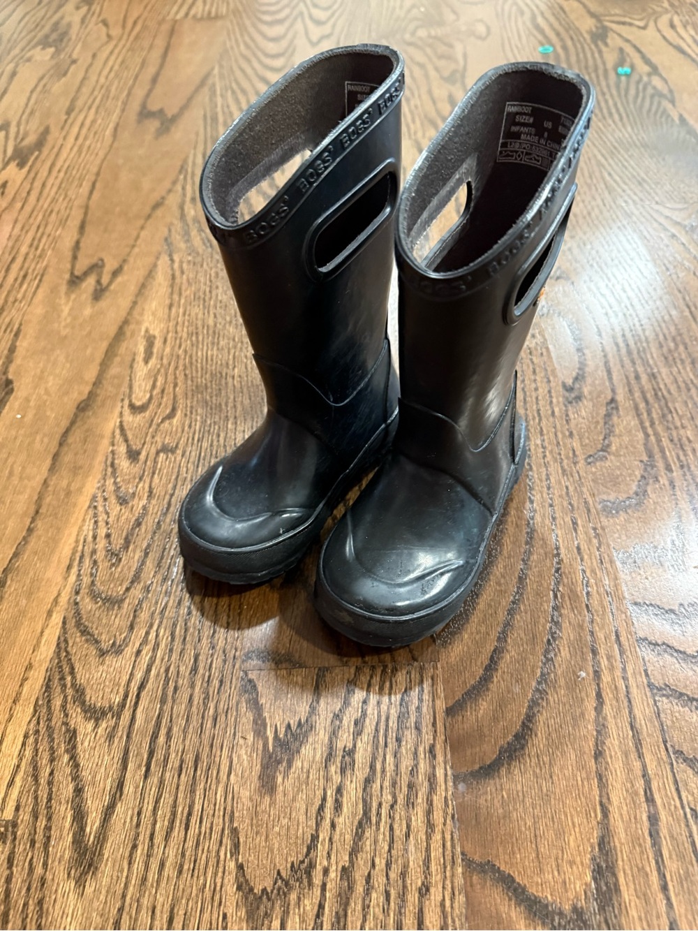Bogs Kids Black Tall Rain Boots with Easy-Grab Handles